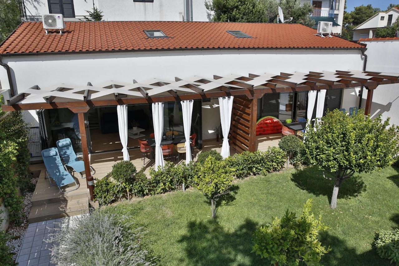 Villa Klara Vodice Exterior photo